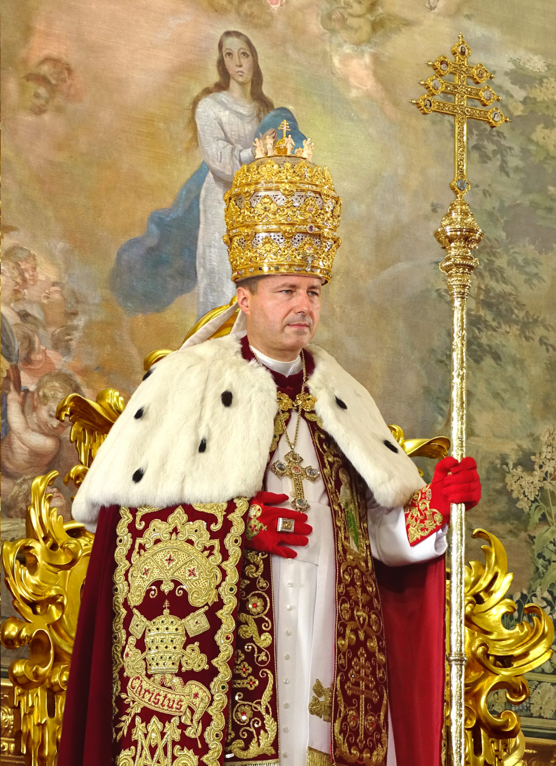 <a href="/sfintia-sa-papa-petrus-iii/" title="Sfinția Sa Papa Petrus III">Sfinția Sa Papa Petrus III, <br><i> De Glória Ecclésiæ </i><br><br>Domnind fericit<br><br><br>Vedeți mai departe</a>